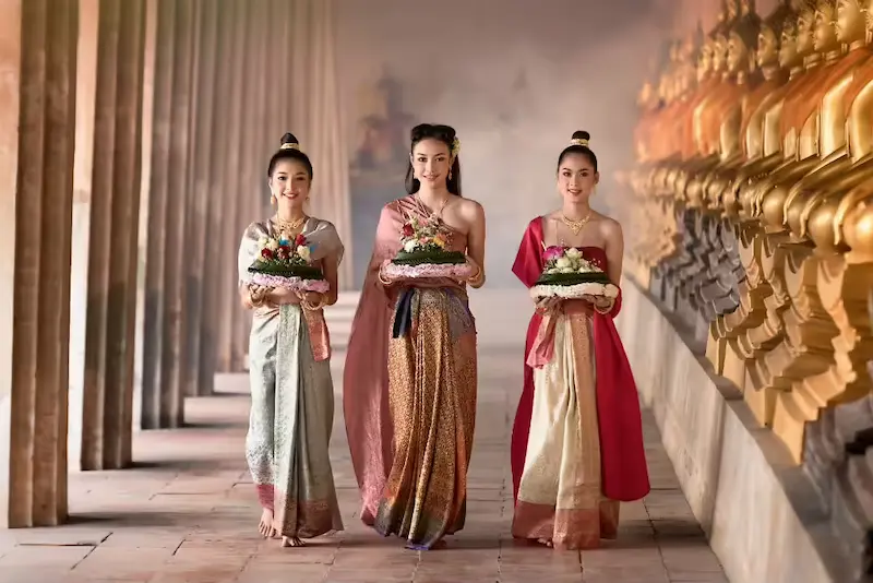 Greeting the Thai Way – The Wai